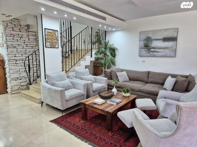 בית פרטי/ קוטג', הערבה 62, רובע ג', אריאל