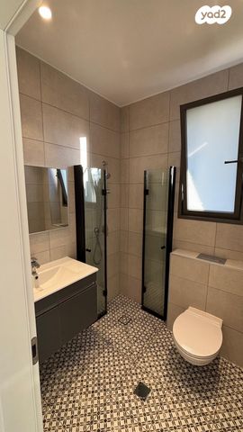 דירת גן, אלמוג 8, אכזיב, נהריה