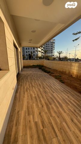 דירת גן, אלמוג 8, אכזיב, נהריה