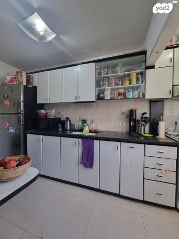 דירה, שדרות יוספטל 107, גבעה א', שביט, קרית אתא