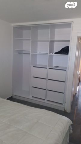 דירה, אלי כהן, רמת הנשיא, בת ים