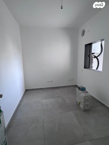 דירה, סירקין, פועלי הרכבת, גבעתיים