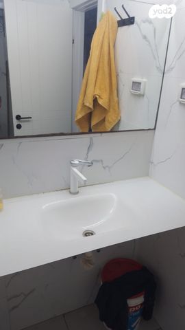 דירה, אלי כהן, רמת הנשיא, בת ים