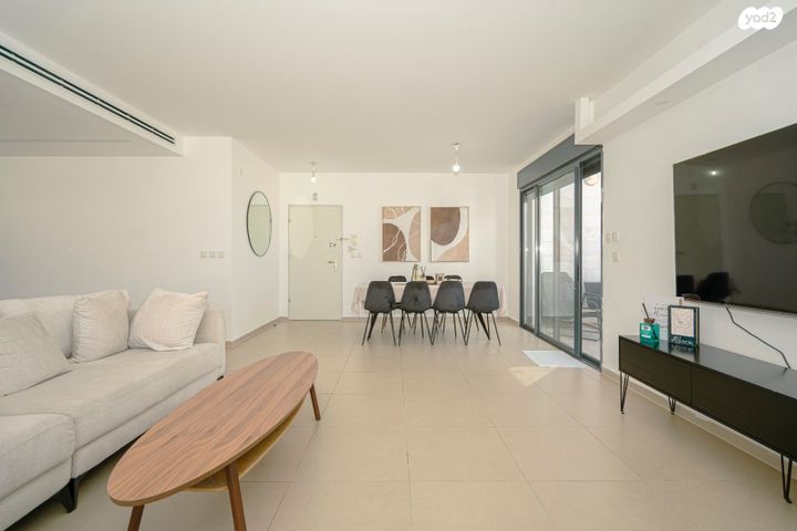 גג/ פנטהאוז, מעו"ף, חריש