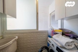 דירה, אברבנאל, יסודות, בני ברק