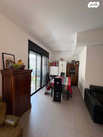 דירה, נתניה