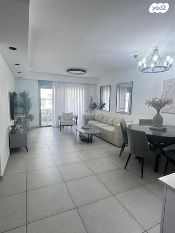 דירה, רוזמרין, סיגליות, באר שבע