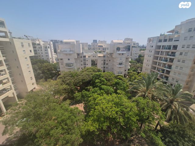 הגוש הגדול, רמת אביב החדשה, נופי ים