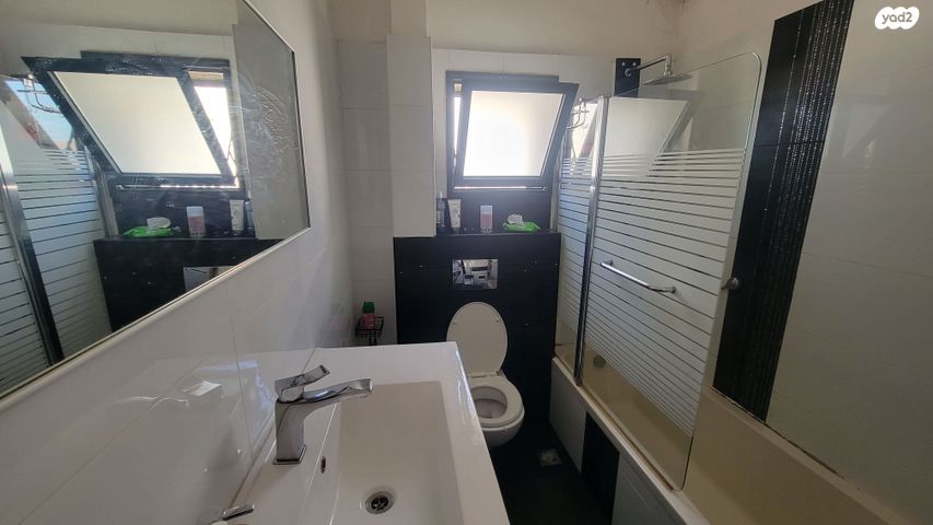 דופלקס, האירוס 5, נאות הדרים (חבצלת הצעירה), קרית עקרון