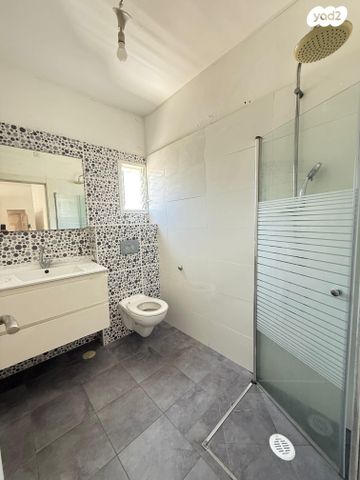 דירה, הרצל 5, המרכז השקט / מרכז העיר, פתח תקווה