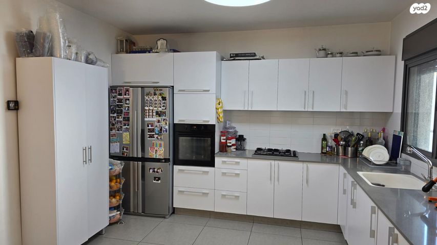 דירה, שיכון עובדים, טבריה