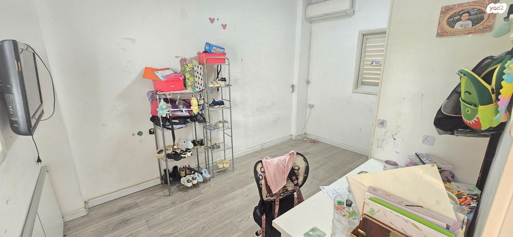 דירה, שלום שבזי 10, מחנה יהודה, פתח תקווה