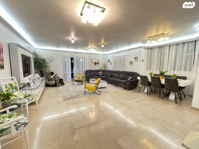 דו משפחתי, נווה ים, ראשון לציון