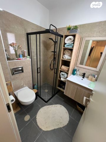 דירה, שליו, נתיבות מערב, נתיבות