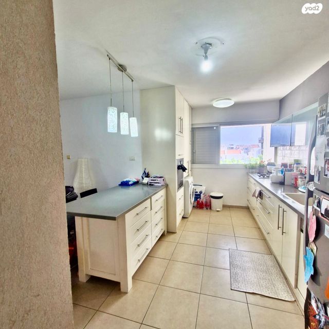 דירה, התבור, לב הפארק, רעננה