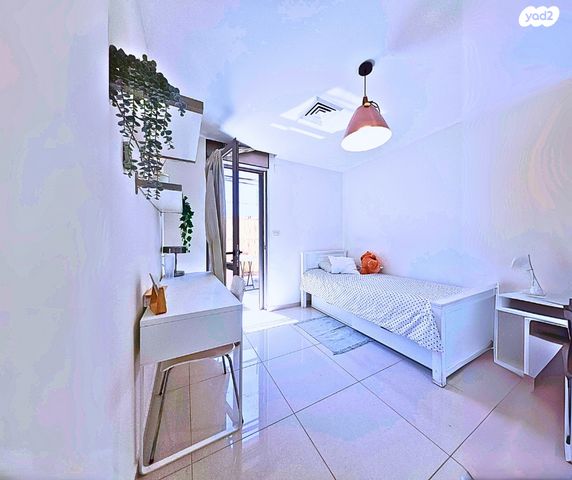 דירה, חנוך אלבק, ירושלים