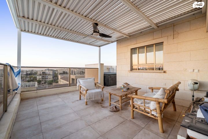 גג/ פנטהאוז, שוהם