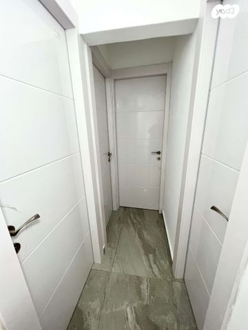 דירה, שדרות העצמאות, נאות אשכול, יבנה