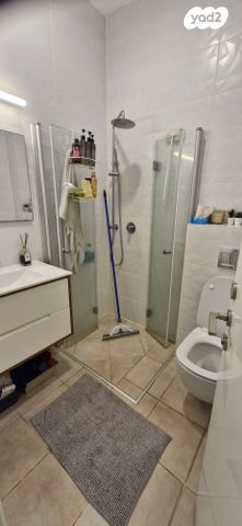 דירה, נווה זמר, רעננה