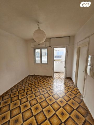 דירה, החלוצים, פלורנטין, תל אביב יפו