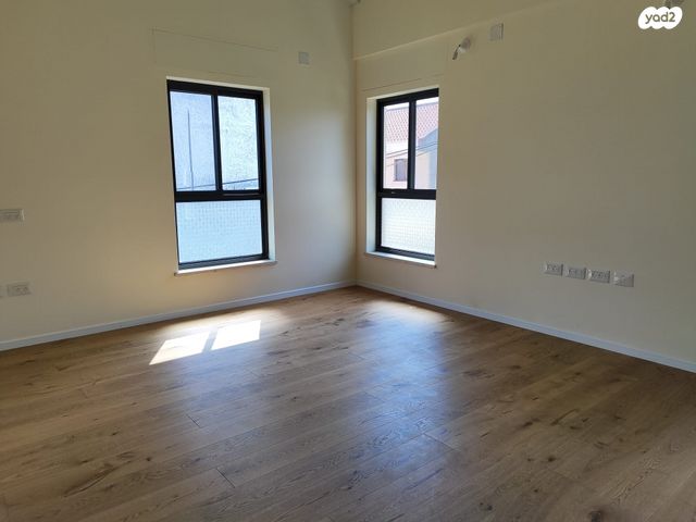 בית פרטי/ קוטג', בנימינה גבעת עדה