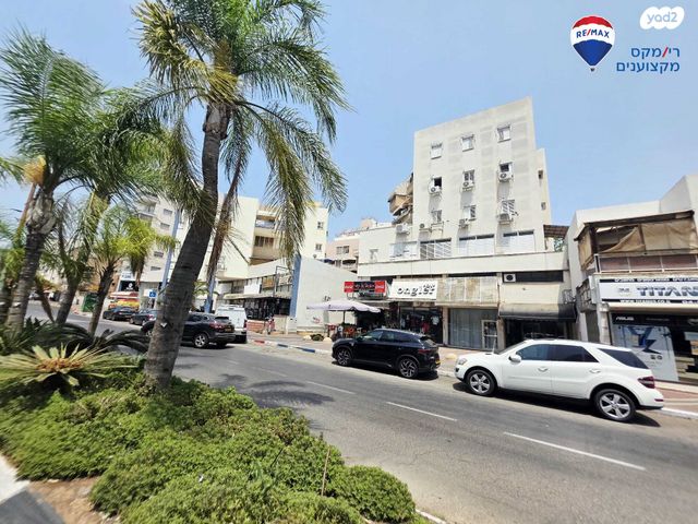 הרברט סמואל 97