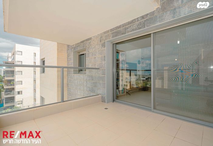 דירה, גפן 58, החורש, חריש