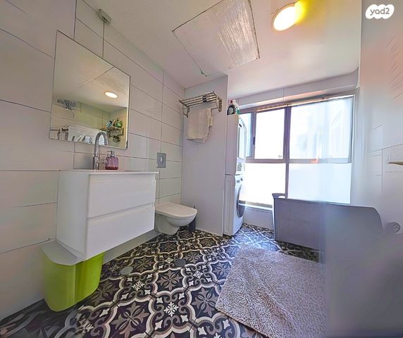 דירה, חנוך אלבק, ירושלים