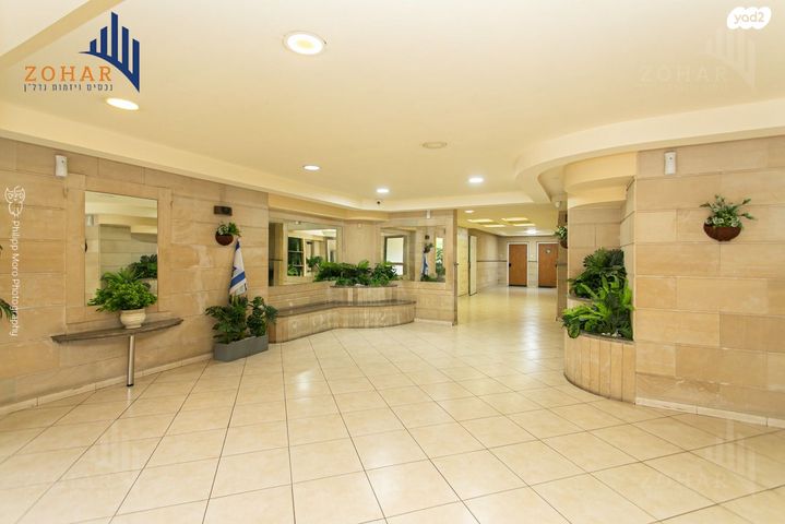 דירה, הפלמ"ח, נווה אליאס, טירת כרמל