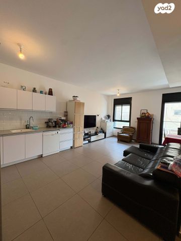 דירה, נתניה