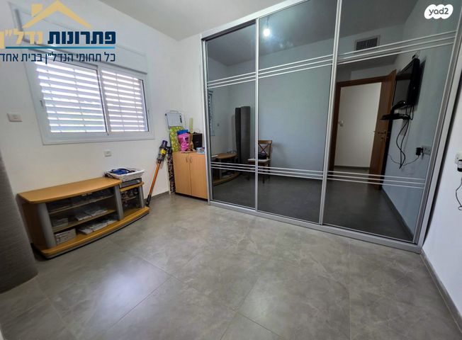 דירה, שבטי ישראל 29, קרית חיים מזרחית, חיפה