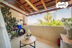 דירה, אברבנאל, יסודות, בני ברק