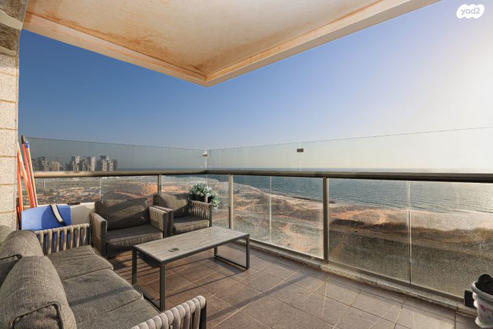 דירה, שדרות בן גוריון 143, אגמים, נתניה