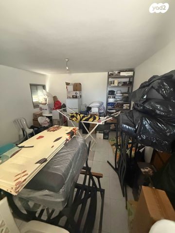 גג/ פנטהאוז, אצ"ל, תל גיבורים, חולון