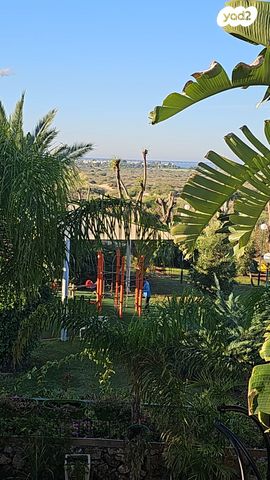 דירה, נאות גולף, נאות גולף, קיסריה