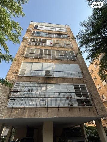 דירה, אחד העם 11, המרכז השקט / מרכז העיר, פתח תקווה