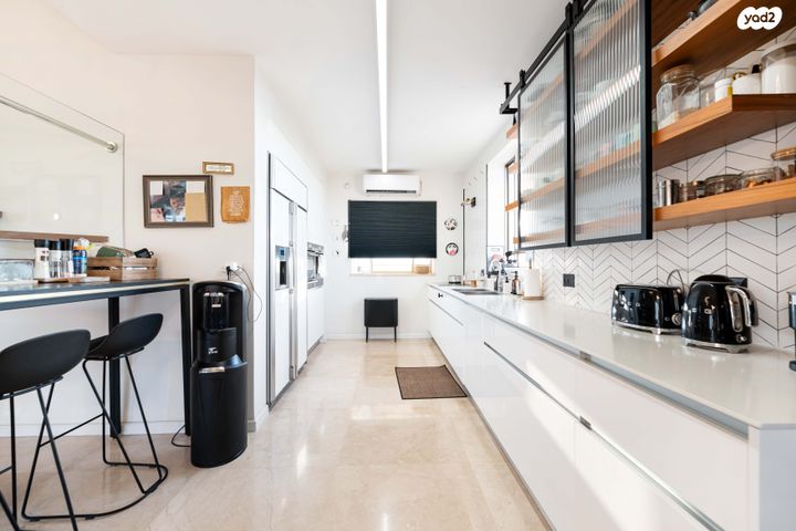 גג/ פנטהאוז, שוהם