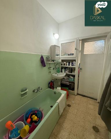 דירה, סמטת רחל, רחובות