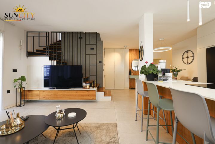 דופלקס, צפון מזרח מרכז העיר, נתניה