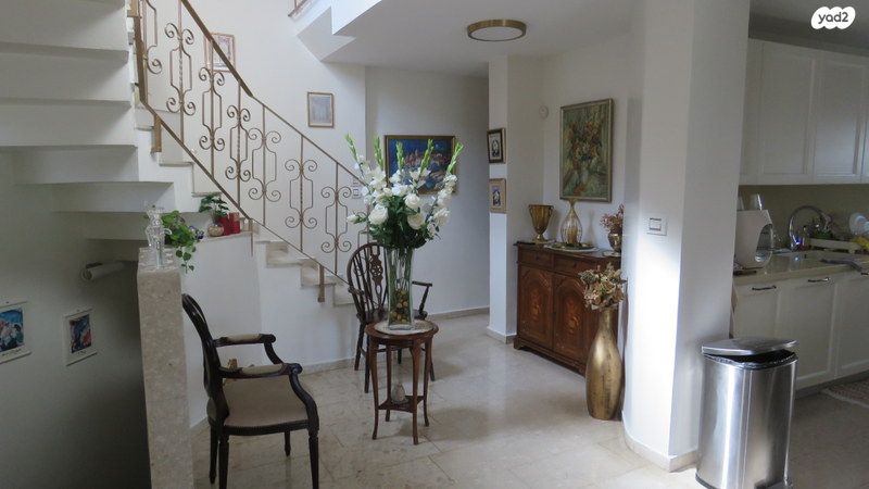 דו משפחתי, רמות, ירושלים