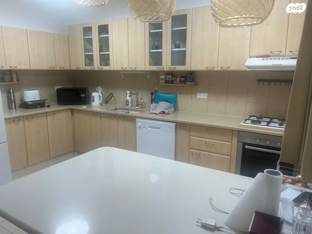 דירה, הפלמ"ח, נווה אליאס, טירת כרמל