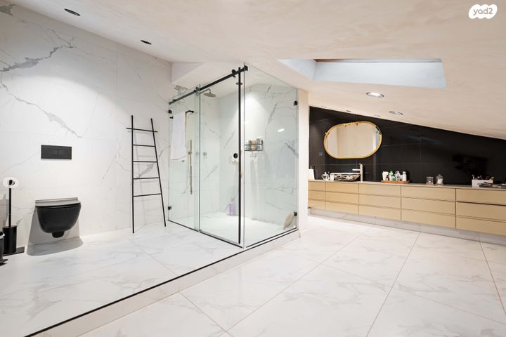 גג/ פנטהאוז, שוהם