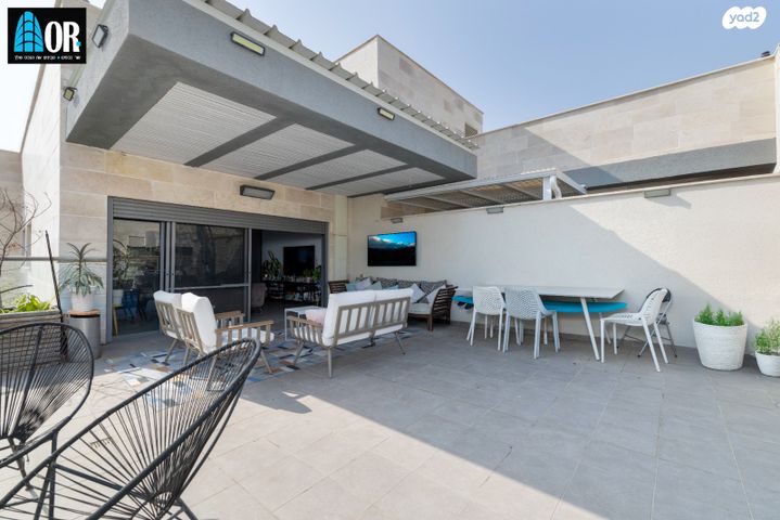 גג/ פנטהאוז, יונה בוגלה, כלניות, ראשון לציון