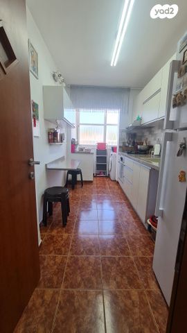 דירה, יפה נוף 178, הראשונים, שלומי