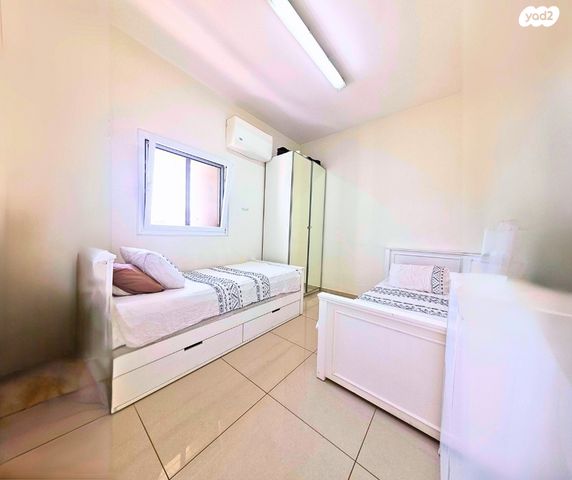 דירה, חנוך אלבק, ירושלים