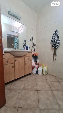 דירה, יפה נוף 178, הראשונים, שלומי