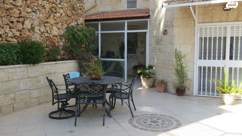 דו משפחתי, רמות, ירושלים