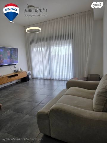 דירת גן, השכונה המערבית, מגדל העמק