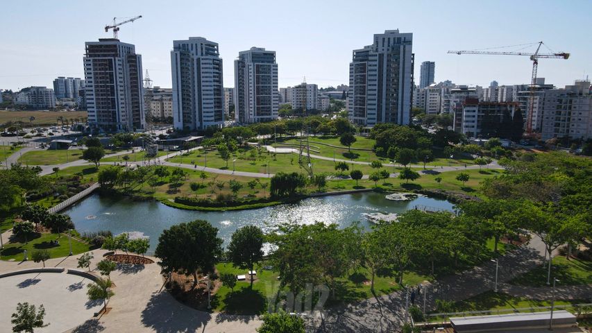 שניר 1