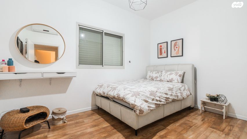 דו משפחתי, רנן